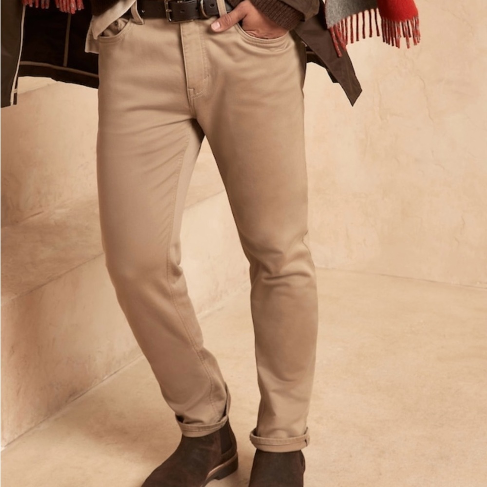 Banana Republic slim fit stretch Men's khaki pants NWT